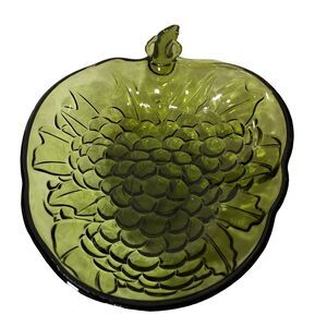 VTG Indiana Glass MCM Avocado Green Glass Bowl Grapes Shape Serving Dish